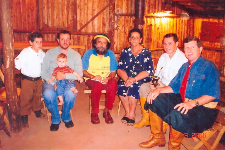 Bisneta de Maneco Pereira “o homem que laçava com os pés”, vive em Francisco Beltrão