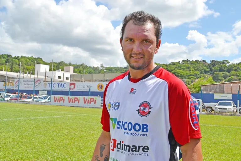 Rodrigo Parmalat: “Nunca tive a oportunidade de jogar pelo Beltrão FC”