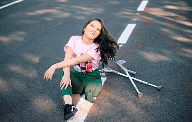 Jennifer Serpa promove festival de pizza para custear tratamento