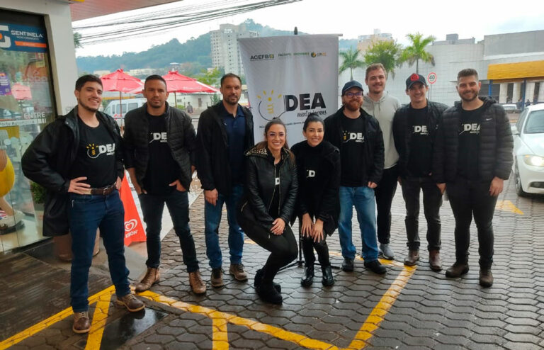 No Posto City Bell, em 40 minutos foi todo o combustível da campanha