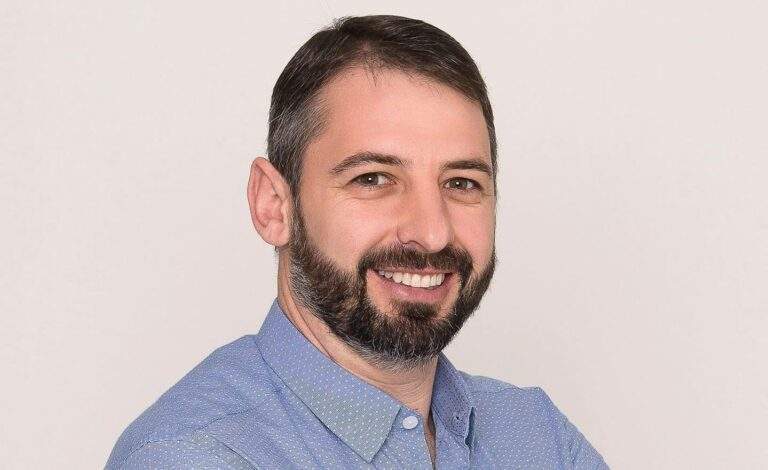 Com campanha “pé no chão”, Bizotto fez mais de 8 mil votos na estreia a federal