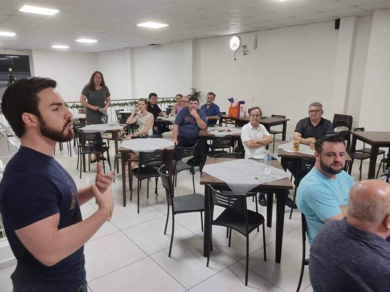 No jantar da ABI Sudoeste, palmas para Itamar Pereira