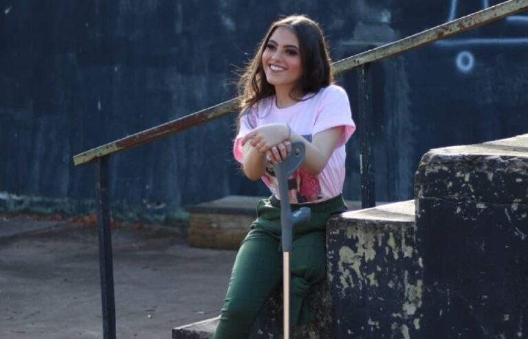 Muita emoção na despedida de Jennifer Serpa, em DV