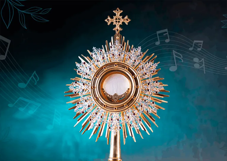 Santíssimo será levado à presença dos fiéis durante a cerimônia. Foto: Canção Nova