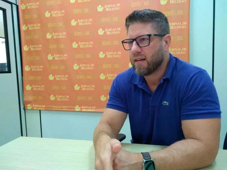 Requião Filho: “Eu busco fugir da polarização Lula e Bolsonaro, acho que eles se retroalimentam, um só existe por causa do outro. E está na hora da gente tocar isso para frente”. Foto: Badger Vicari