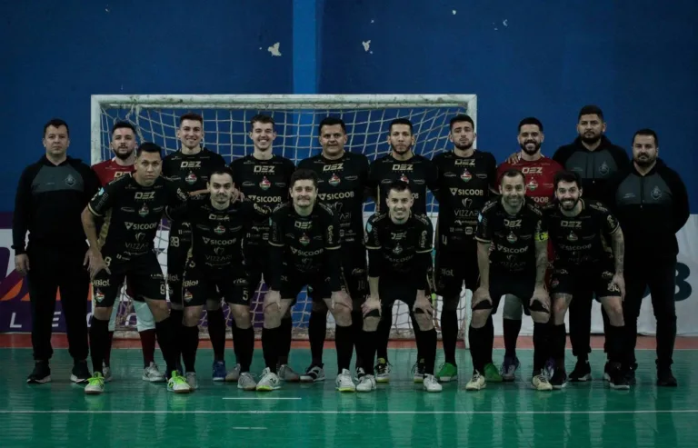 Em jogo emocionante, Galo venceu o Xavantes no Teodorico Guimarães