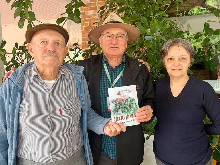 “Papo na Varanda” se consolida como acervo da memória regional