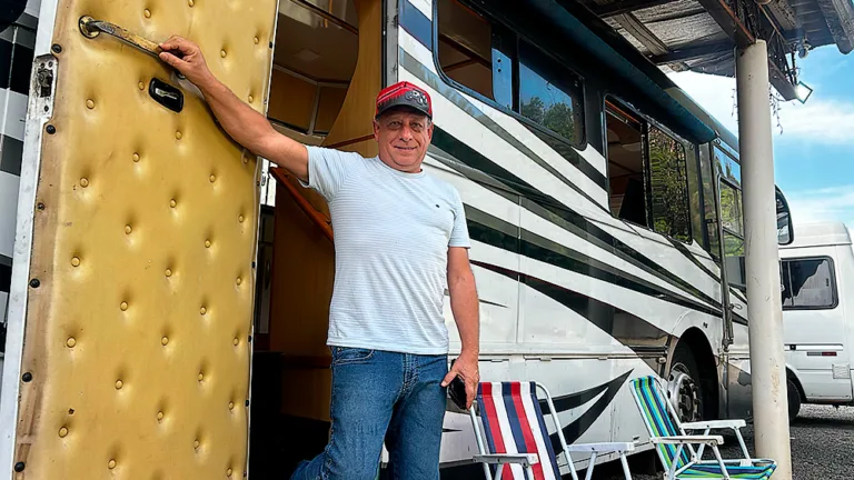 Joarez da Silva: Minha casa é onde eu estaciono