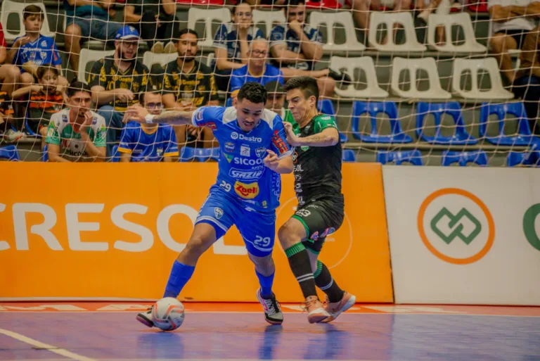 Marreco cede empate no fim e não quebra tabu em Umuarama