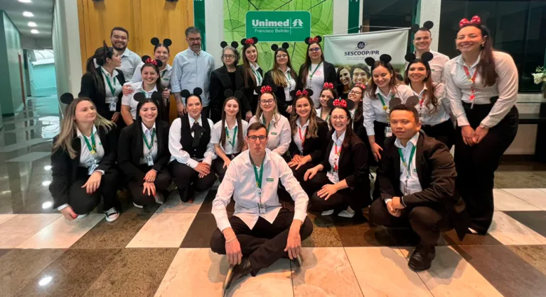 Cooperativa aposta em treinamento inspirado na Disney para qualificar experiência do beneficiário