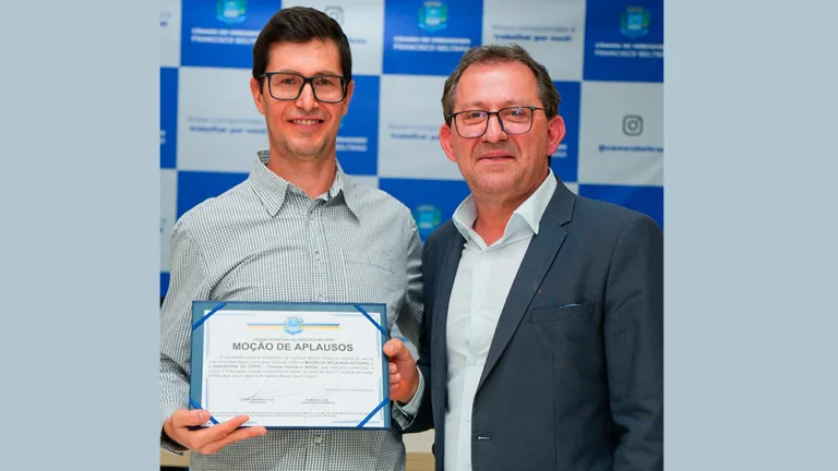 Câmara de Beltrão homenageia coral e orquestra da UTFPR