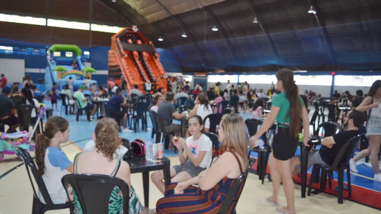 Festa das crianças abre a temporada de verão do Marrecas Clube