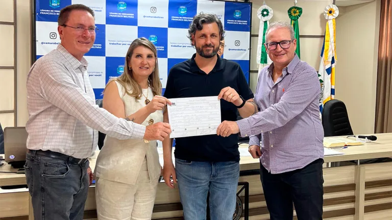 Secretário Júnior Galvão é o novo filiado do MDB