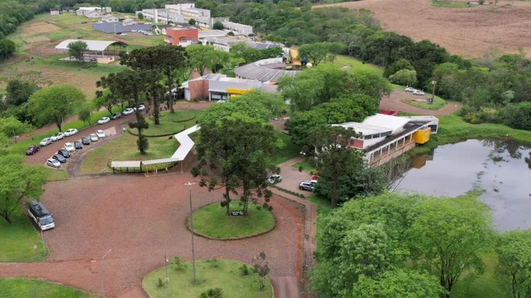 UTFPR de Beltrão oferece vagas para Programa de Dupla Diplomação com IPB em Portugal