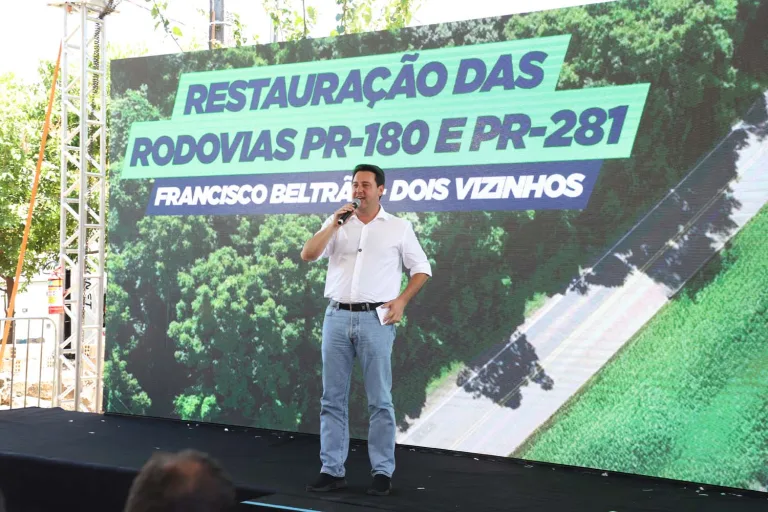 Com discurso empolgado, Ratinho Júnior anuncia R$ 90 milhões para as rodovias de Beltrão a DV