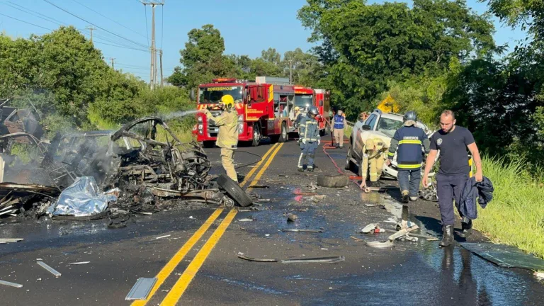 PR-566 segue bloqueada; veja opções de desvio