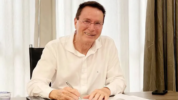 Pedron encaminha projeto com reajuste para os servidores