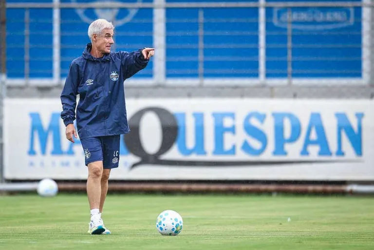 Grêmio recebe o Atlético Mineiro embusca de reabilitação no Brasileirão