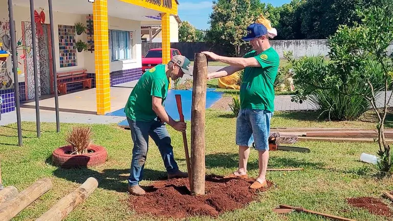 Rotary Industrial entrega a 14ª casinha para o Cmei do Cantelmo