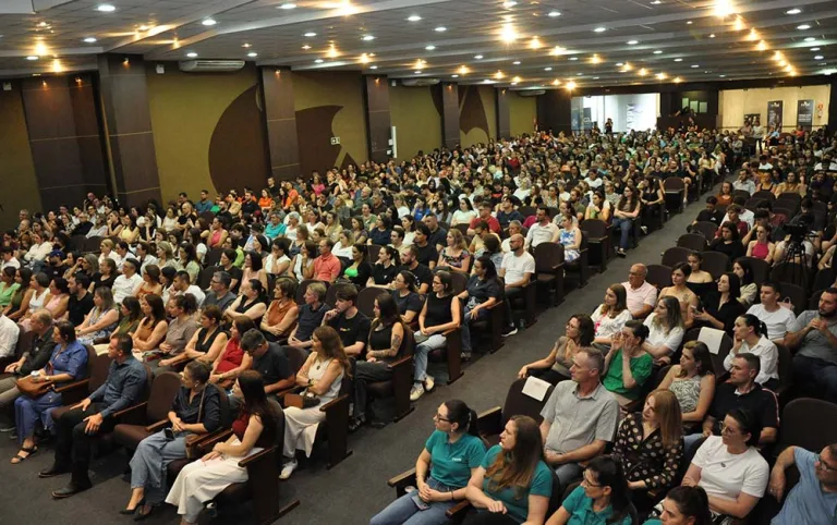 Cesul realiza aula magna para quatro cursos