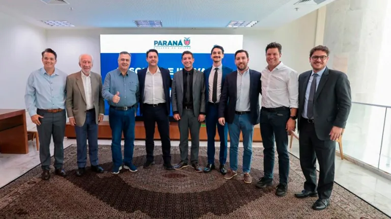 Deputado Vermelho impulsiona médico que estuda regeneração medular