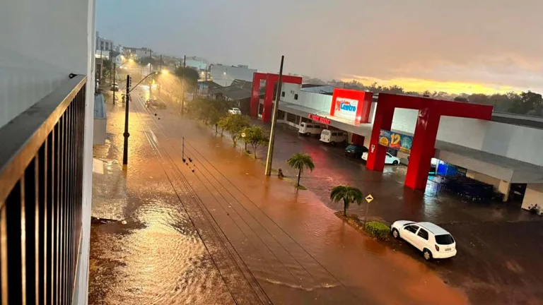 Após estiagem, chuva surpreende em Santo Antônio e São Jorge
