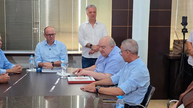 Eleições 2026: Peças se movem estrategicamente no tabuleiro