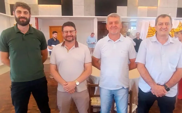 Marmeleiro: Prefeito quer certificação turística para capela da Linha Gruta