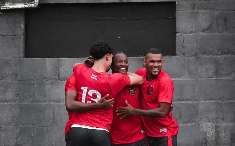 Azuriz tropeça na estreia pela Série D