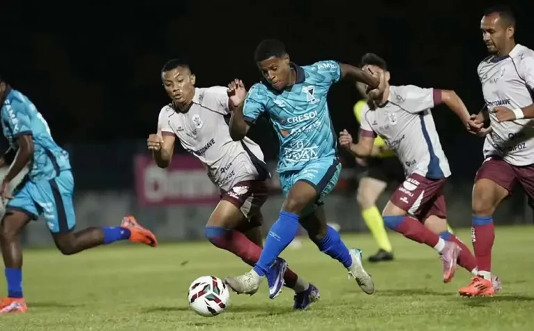 Azuriz segue sem vencer na Série D