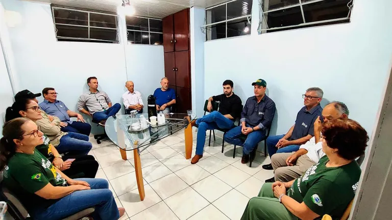 Meneguette diz que agro vive momento decisivo