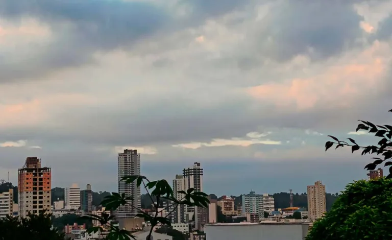 Chove hoje em Beltrão, mas pouco