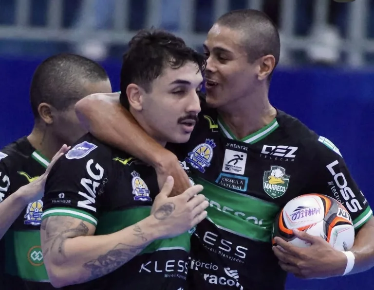 Marreco vira e vence o Itaipulândia