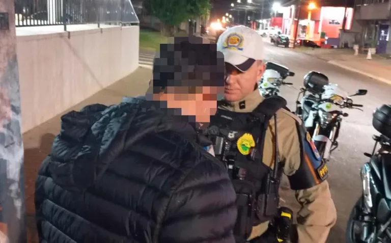 Operação de trânsito da PM emite 34 notificações a motoristas