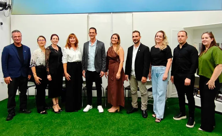 Lideranças empresariais prestigiam posse de Cláudio Cauduro