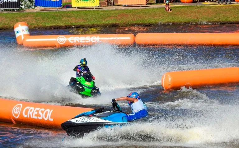 Lago Dourado ficou movimentado durante o Brasileiro de Jet-Ski