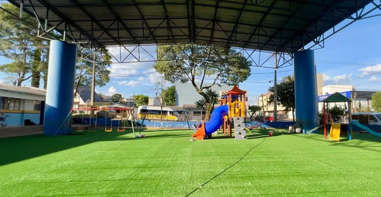 Novos Parquinhos ampliam convivência nas escolas