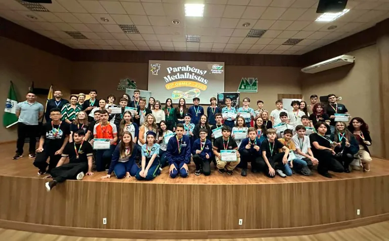Olimpíada premia 55 alunos do Sudoeste