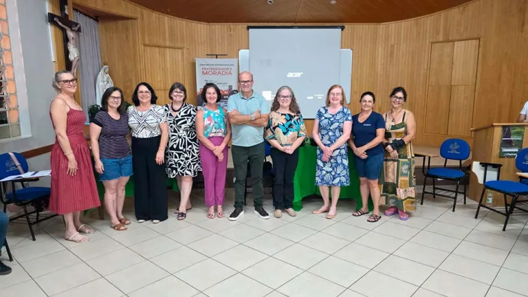 Nova diretoria assume a Apac