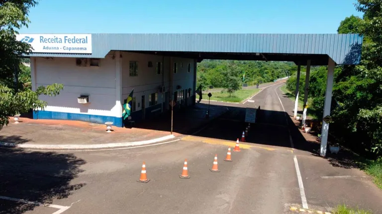 Aduana de Capanema pode ter horário ampliado