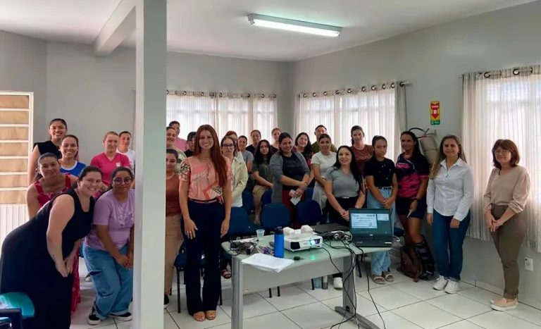 Professores recebem informação sobre autismo