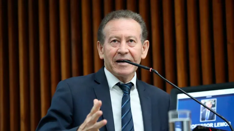 Deputado Professor Lemos (PT) avalia reajuste de 5% como insuficiente