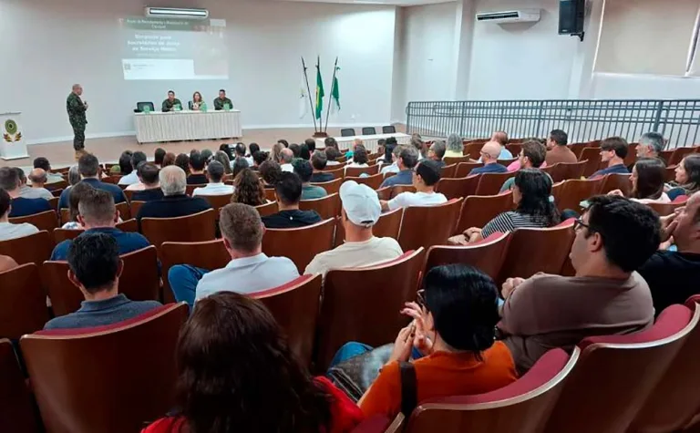 Simpósio reúne secretários de juntas militares em Cascavel