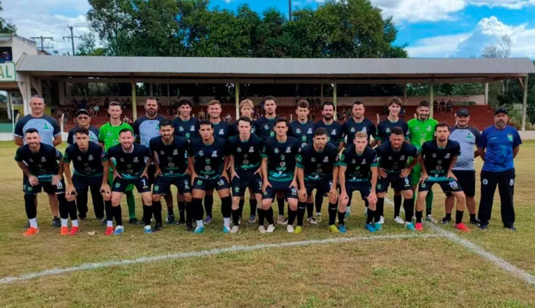 Dois Vizinhos vence Pato Branco e segue invicto na Copa Sudoeste