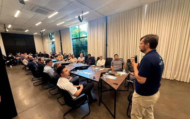 Acefb debate exportação para pequenas empresas