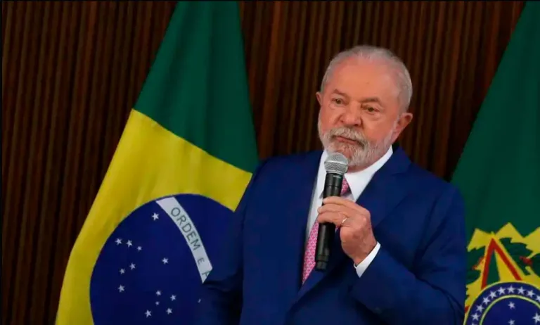 Governo prepara programa para aliviar dívidas das famílias