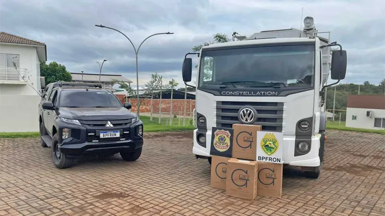 Caminhão com 12,5 mil pacotes decigarros contrabandeados é apreendido