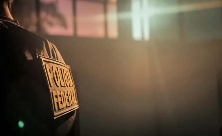 PF deflagra operação contra esquema de contrabando de leite em pó