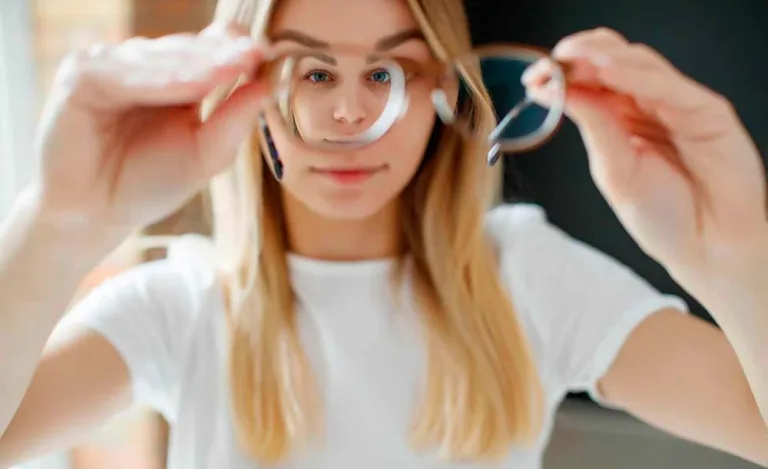 Miopia cresce entre jovens e aumenta busca por cirurgias