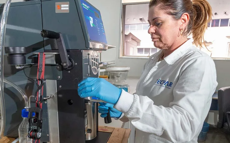 Tecpar moderniza análises da alimentação escolar